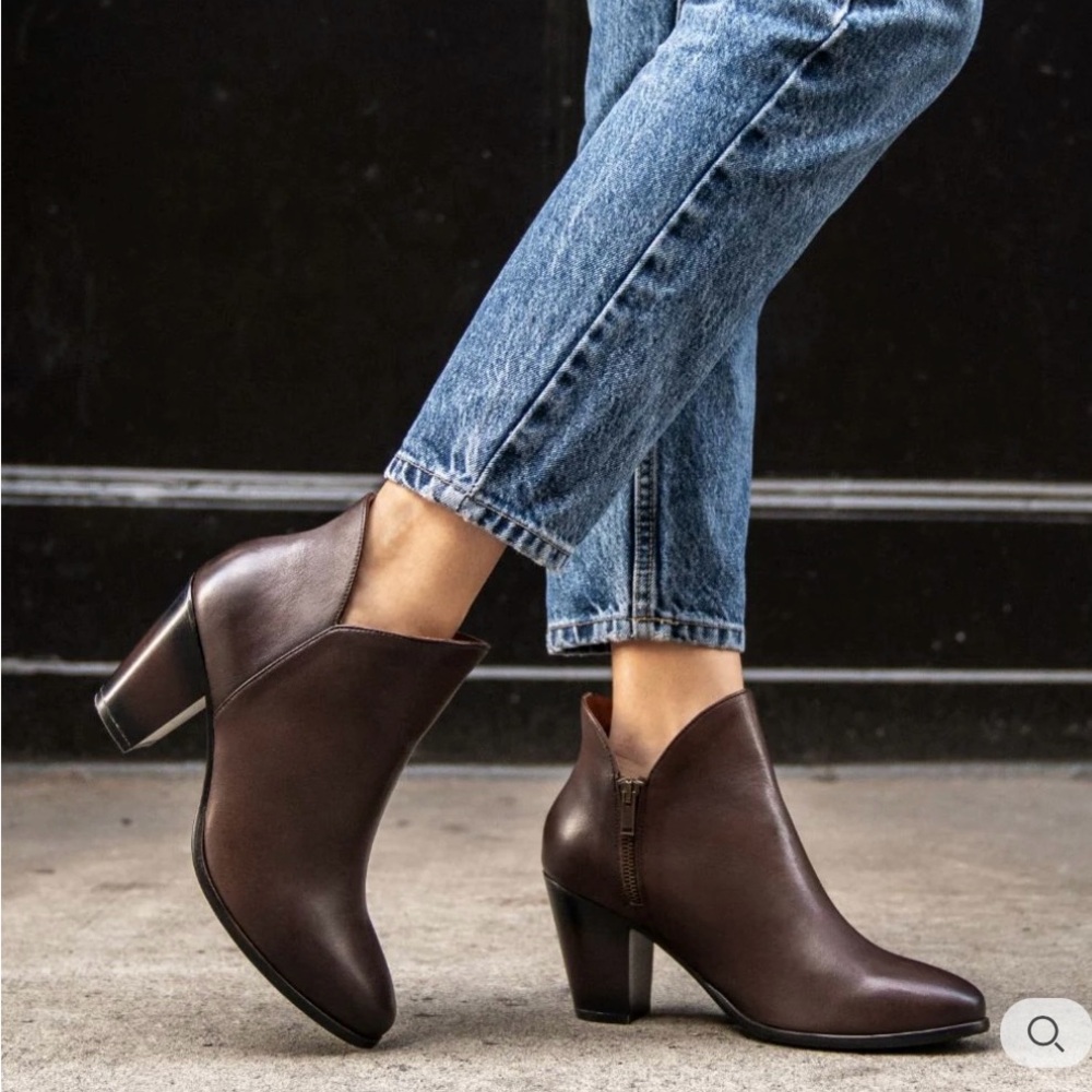 Great condition. New WOB never worn. Woman’s leather Thursday boots. Size 7 1/2